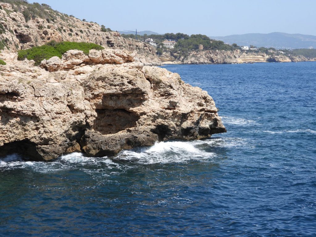 Costa desde Cala Figuera hacia Portals Vells.